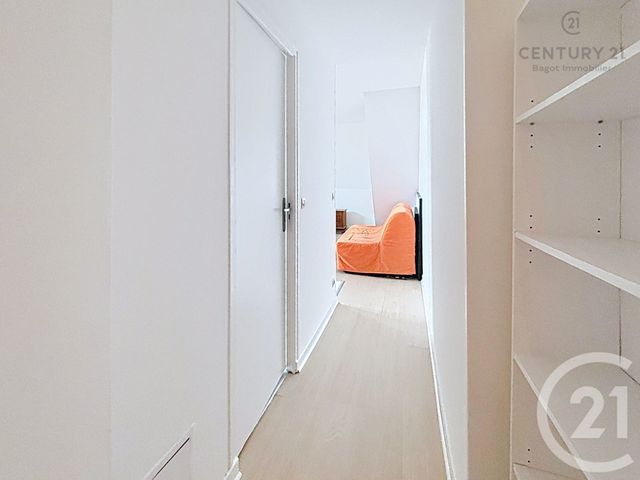 Appartement F2 &agrave; louer - 2 pi&egrave;ces - 28,90 m2 - Villers Sur Mer - 14 - BASSE-NORMANDIE