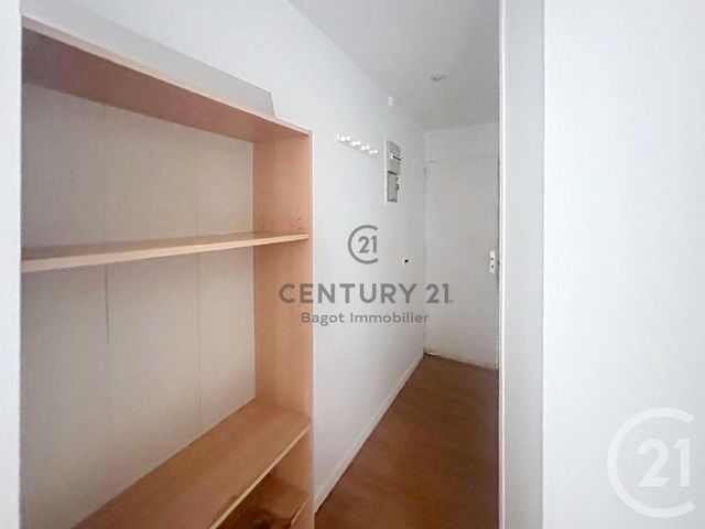 Appartement F2 &agrave; louer - 2 pi&egrave;ces - 28,90 m2 - Villers Sur Mer - 14 - BASSE-NORMANDIE