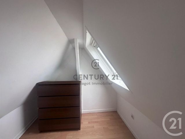 Appartement F2 &agrave; louer - 2 pi&egrave;ces - 28,90 m2 - Villers Sur Mer - 14 - BASSE-NORMANDIE