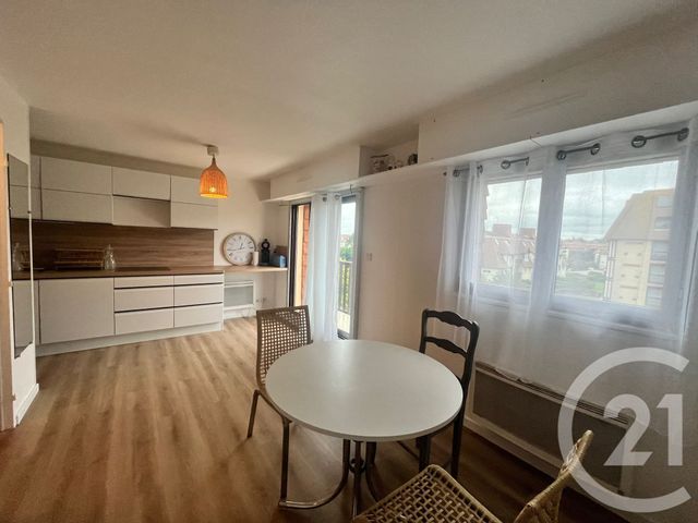 Appartement F2 &agrave; louer - 2 pi&egrave;ces - 41 m2 - Villers Sur Mer - 14 - BASSE-NORMANDIE
