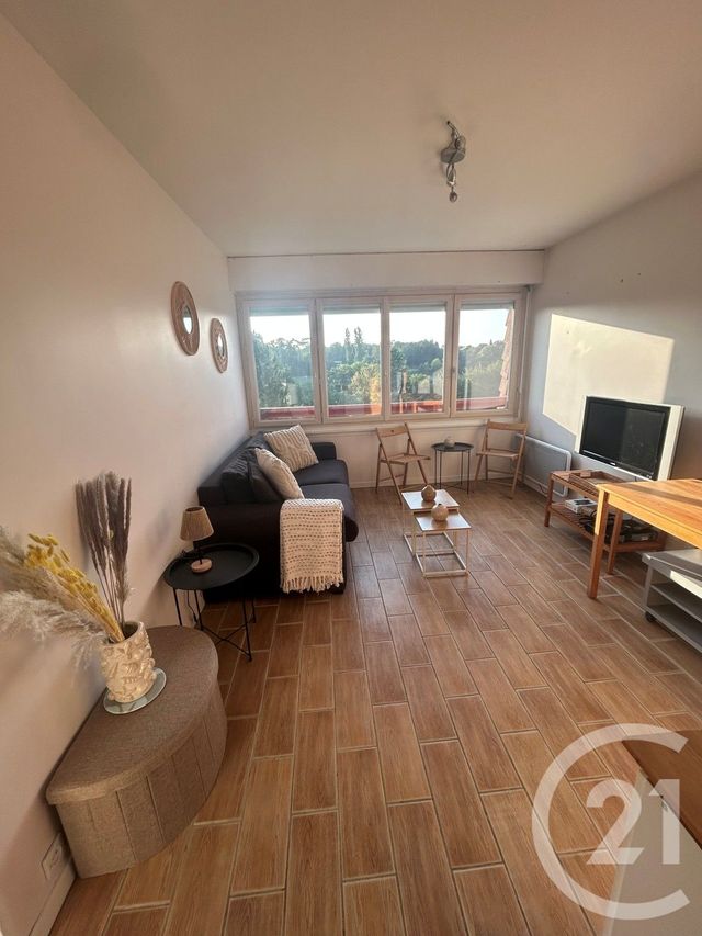 Appartement F2 &agrave; louer - 2 pi&egrave;ces - 32 m2 - Villers Sur Mer - 14 - BASSE-NORMANDIE