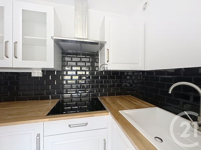 Appartement F2 &agrave; louer - 2 pi&egrave;ces - 35,71 m2 - Villers Sur Mer - 14 - BASSE-NORMANDIE