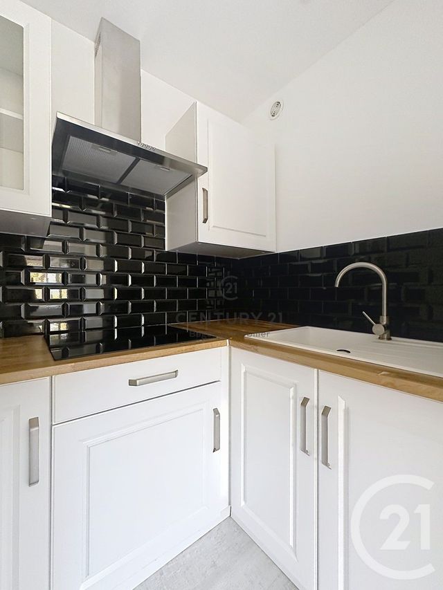 Appartement F2 &agrave; louer - 2 pi&egrave;ces - 35,71 m2 - Villers Sur Mer - 14 - BASSE-NORMANDIE