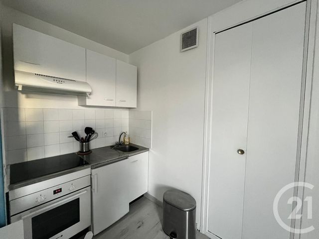 Appartement F2 &agrave; louer - 2 pi&egrave;ces - 21 m2 - Villers Sur Mer - 14 - BASSE-NORMANDIE