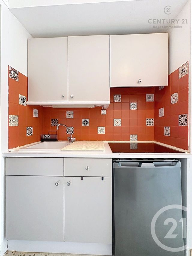 Appartement F2 &agrave; louer - 2 pi&egrave;ces - 29,58 m2 - Blonville Sur Mer - 14 - BASSE-NORMANDIE