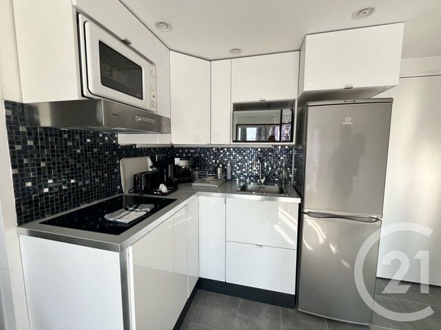 Appartement &agrave; louer - 2 pi&egrave;ces - 24,63 m2 - Villers Sur Mer - 14 - BASSE-NORMANDIE