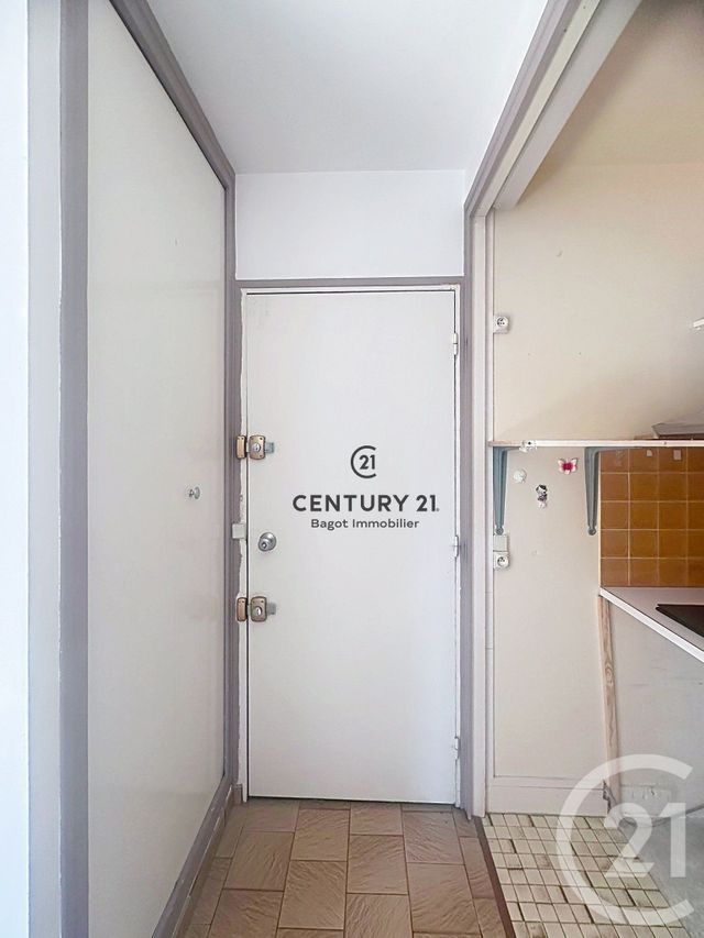 Appartement Studio &agrave; louer - 1 pi&egrave;ce - 19,54 m2 - Trouville Sur Mer - 14 - BASSE-NORMANDIE