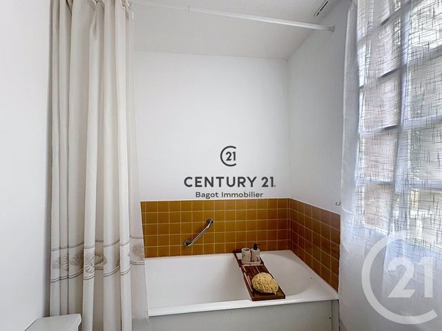 Appartement Studio &agrave; louer - 1 pi&egrave;ce - 19,54 m2 - Trouville Sur Mer - 14 - BASSE-NORMANDIE