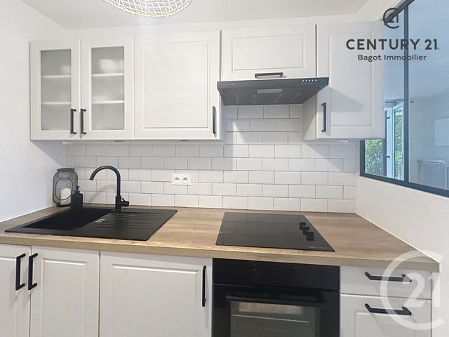 Appartement &agrave; louer - 2 pi&egrave;ces - 30 m2 - Blonville Sur Mer - 14 - BASSE-NORMANDIE