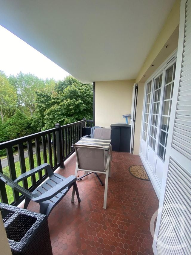 Appartement F2 &agrave; louer - 2 pi&egrave;ces - 51 m2 - Villers Sur Mer - 14 - BASSE-NORMANDIE
