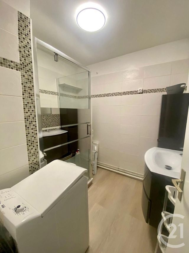 Appartement F2 &agrave; louer - 2 pi&egrave;ces - 51 m2 - Villers Sur Mer - 14 - BASSE-NORMANDIE