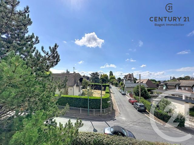 Appartement F3 &agrave; louer - 3 pi&egrave;ces - 55,67 m2 - Touques - 14 - BASSE-NORMANDIE