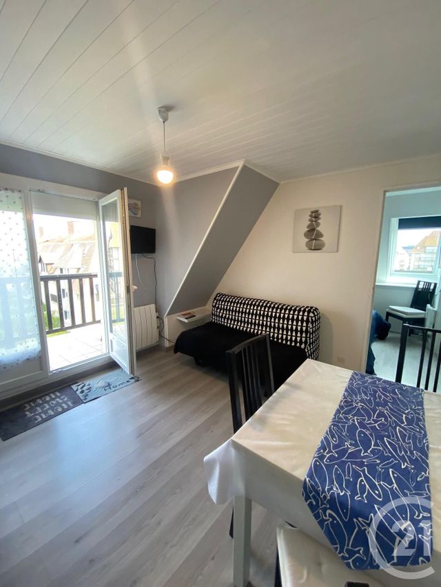 Appartement F2 + cabine &agrave; louer - 2 pi&egrave;ces - 28 m2 - Villers Sur Mer - 14 - BASSE-NORMANDIE