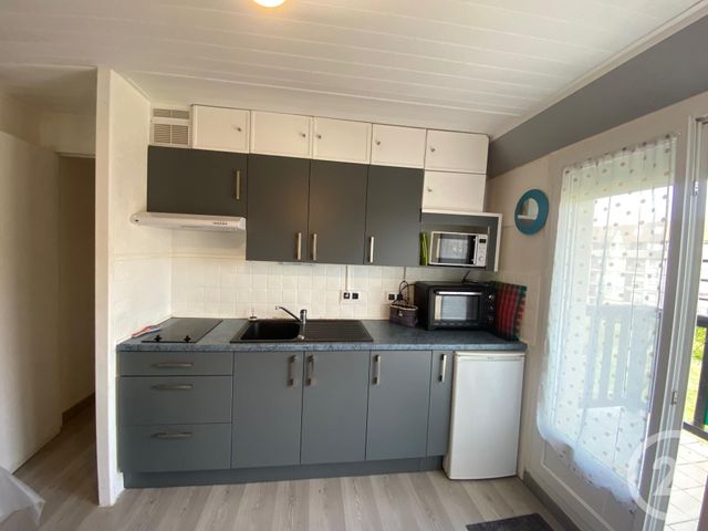 Appartement F2 + cabine &agrave; louer - 2 pi&egrave;ces - 28 m2 - Villers Sur Mer - 14 - BASSE-NORMANDIE