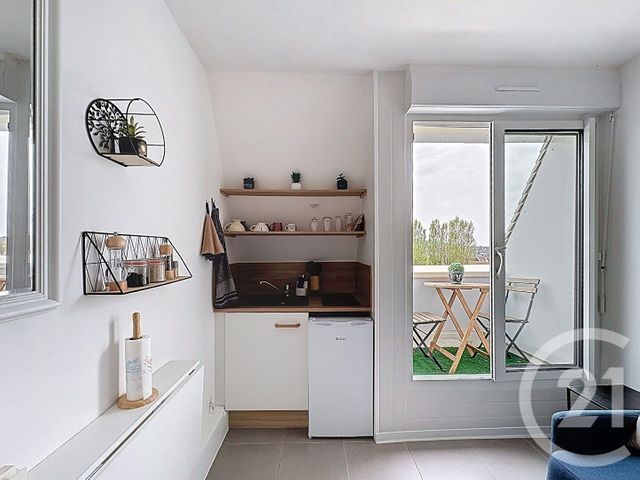 Appartement Studio &agrave; louer - 1 pi&egrave;ce - 15,09 m2 - Villers Sur Mer - 14 - BASSE-NORMANDIE