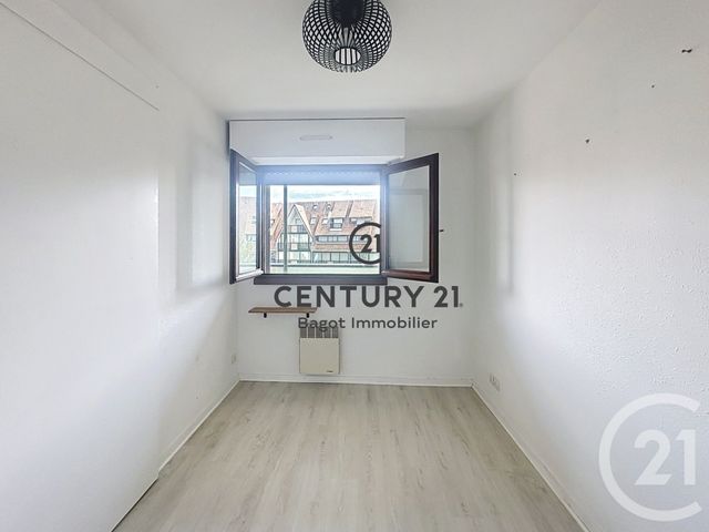 Appartement F2 &agrave; louer - 2 pi&egrave;ces - 29,14 m2 - Villers Sur Mer - 14 - BASSE-NORMANDIE