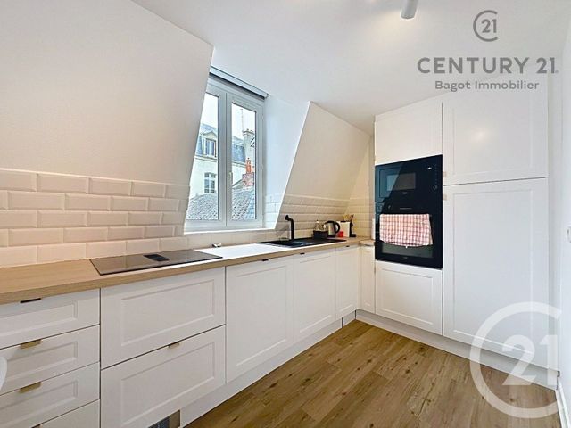 Appartement F2 &agrave; louer - 2 pi&egrave;ces - 47,66 m2 - Villers Sur Mer - 14 - BASSE-NORMANDIE