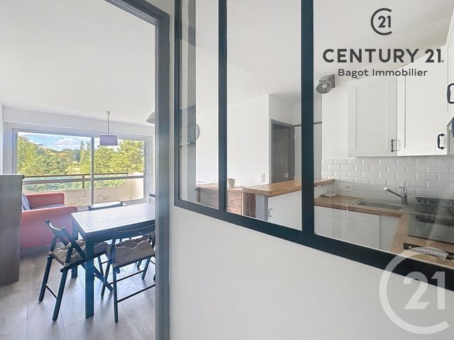 Appartement F2 &agrave; louer - 2 pi&egrave;ces - 36 m2 - Villers Sur Mer - 14 - BASSE-NORMANDIE