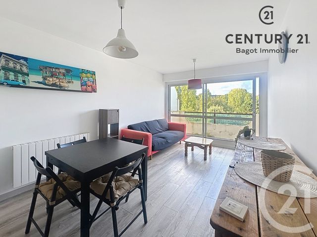 Appartement F2 &agrave; louer - 2 pi&egrave;ces - 36 m2 - Villers Sur Mer - 14 - BASSE-NORMANDIE